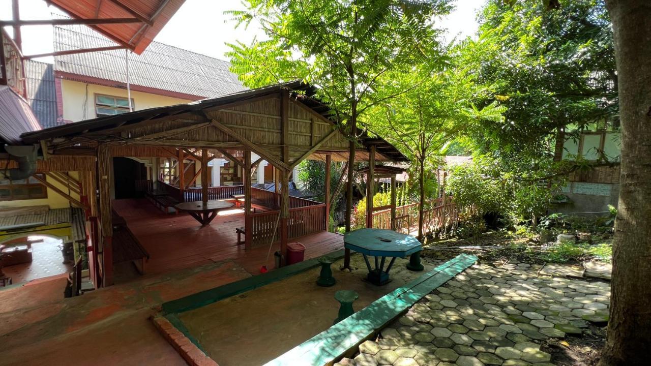 לבואן באג'ו Centro Bajo Hotel & Resto מראה חיצוני תמונה