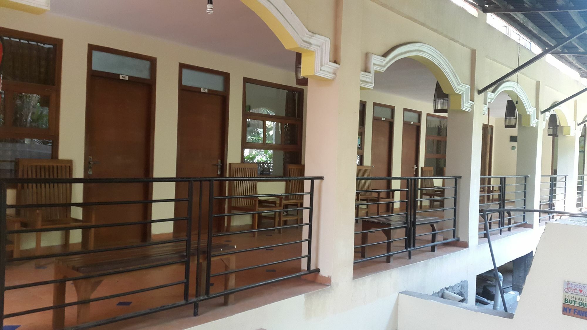 לבואן באג'ו Centro Bajo Hotel & Resto מראה חיצוני תמונה