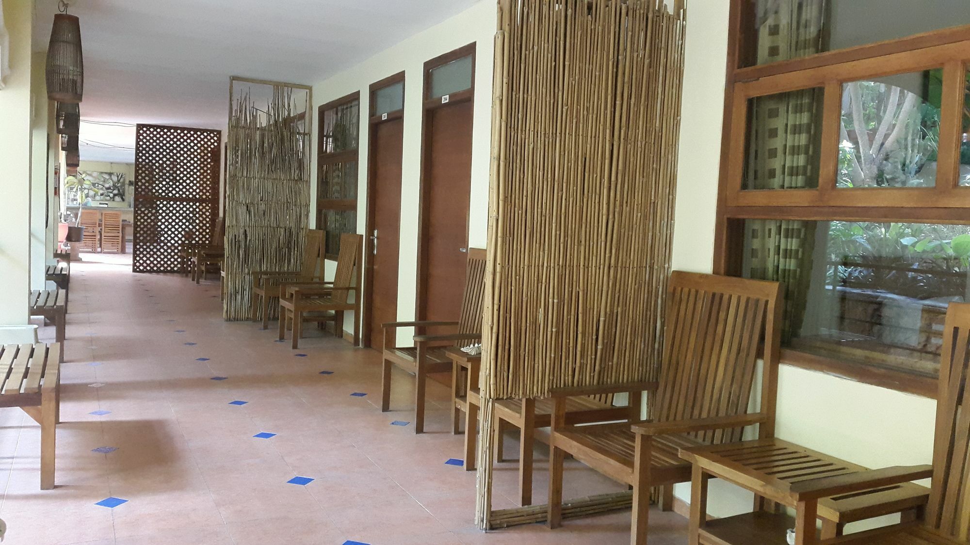 לבואן באג'ו Centro Bajo Hotel & Resto מראה חיצוני תמונה